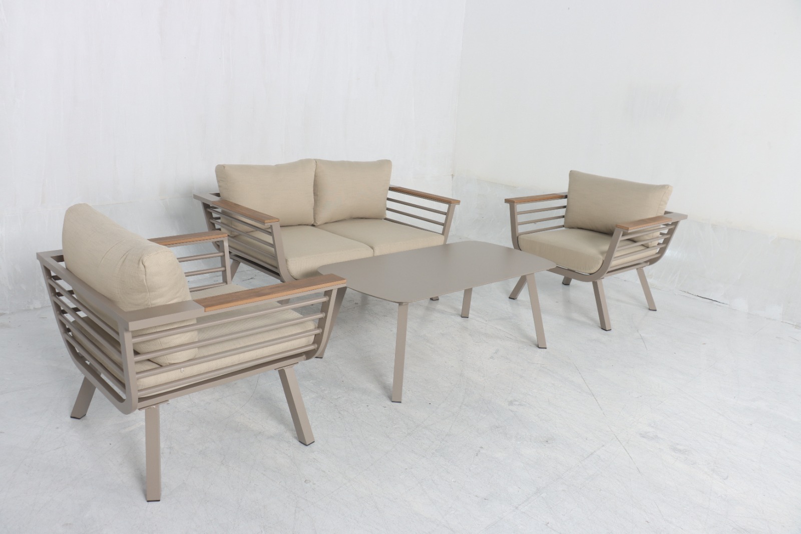 מערכת ישיבה לגינה דו מושבי דגם הוואי צבע שמפניה