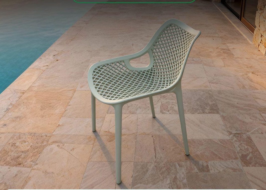 כיסא אוכל לגינה