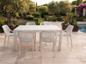 שולחן אלומיניום בוסטון צבע לבן נפתח ל-2.70 מ' + 6 כסאות פרייד